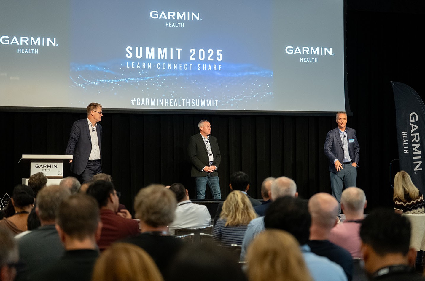 2025 Garmin Health 高峰會邀請各領域專家發表智慧手錶整合醫療保健、保險等商業願景，也表揚藉由 Garmin 穿戴裝置提出的數位健康解決方案